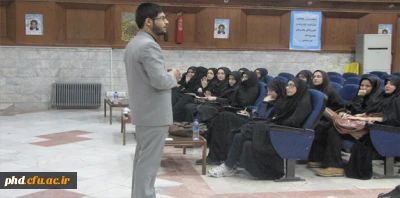 در اولین روز از هفته پژوهش برگزار شد :کارگاه ویراستاری