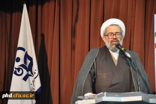 سخنرانی دکتر صادق زاده،معاونت فرهنگی دانشگاه فرهنگیان نیز در همایش جایگاه و اقتضایات در تربیت معلم