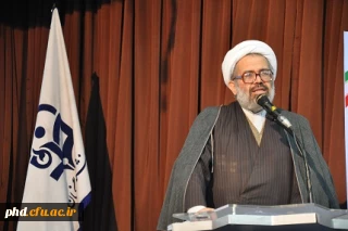 سخنرانی دکتر صادق زاده،معاونت فرهنگی دانشگاه فرهنگیان نیز در همایش جایگاه و اقتضایات در تربیت معلم