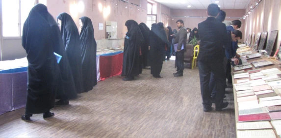 برگزاری نمایشگاه تاریخچه 5/1 قرن گذشته آموزش و پرورش و سیر تحول کتب درسی