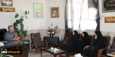 سرپرست پردیس شهید هاشمی نژاد دردیدار با رئیس آموزش وپرورش منطقه رضویه عنوان کرد:

دانشجویان گروه علوم تربیتی دانشگاه فرهنگیان باید شرایط تدریس در مدارس چند پایه را نیز از نزدیک تجربه کنند.