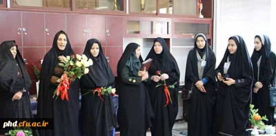 حضور ریاست ومعاونین پردیس در جمع  اساتید  ودانشجو معلمان در کلاس های آموزشی