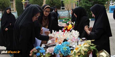 همزمان با گرامیداشت روز معلم انجام شد :

.برگزاری مسابقات وبازیهای بومی محلی  به همت هیات ورزش روستایی و بازی های بومی محلی استان در پردیس شهید هاشمی نژاد