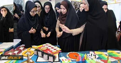 برگزاری نمایشگاه سازه های کمک آموزشی توسط دانشجویان گروه علوم تربیتی