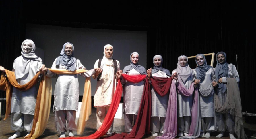 درخشش دانشجو معلمان پردیس شهید هاشمی نژاد در بیست وششمین دوره مسابقات تاتر وسرود دانشگاه فرهنگیان