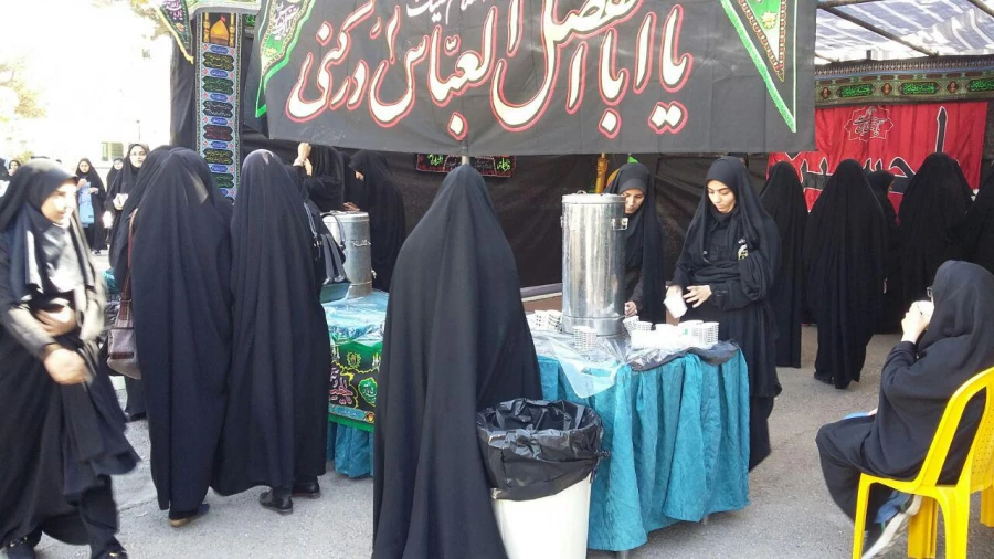 برگزاری خیمه مصادف با دهه اول محرم در حیاط پردیس