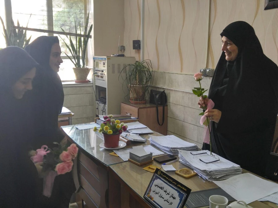 دیدار تازه معلمان با ریاست پردیس و کارکنان