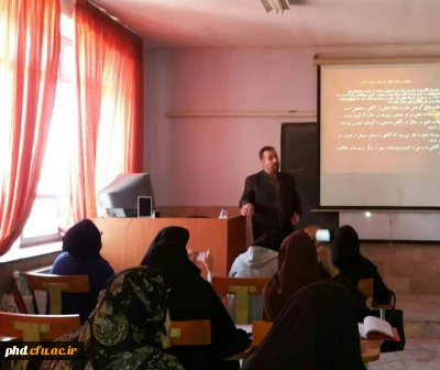 برگزاری کارگاه های تخصصی روایت پژوهی و ارائه مقالات  در پردیس شهید هاشمی نژاد