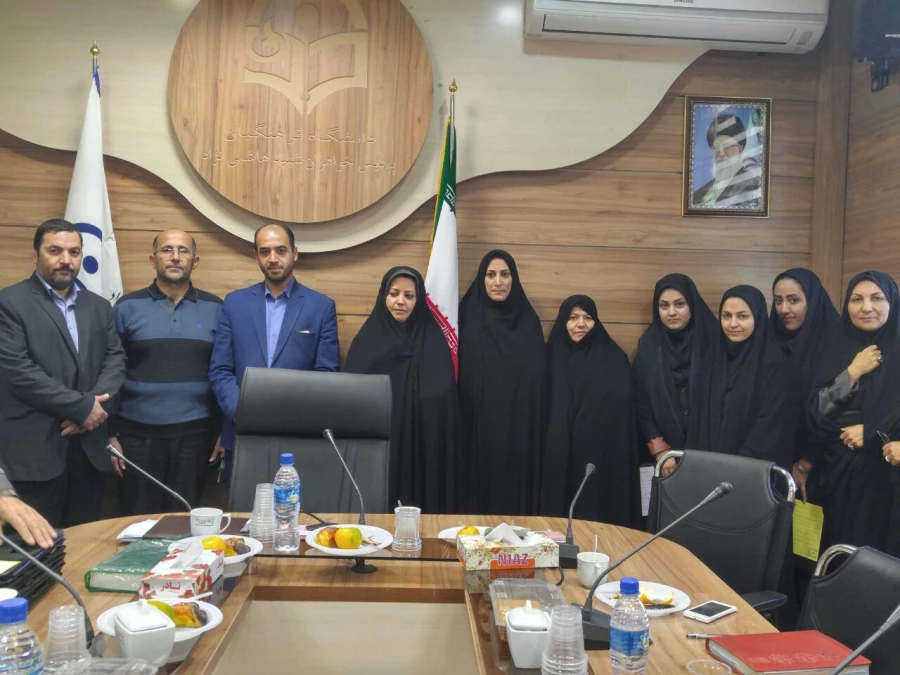 تقدیر از عوامل اجرایی همایش ملی روایت پژوهی