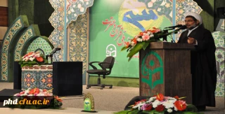 دبیر شورای توسعه فرهنگ قرآنی کشور در افتتاحیه سی و یکمین دوره جشنواره قرآن و عترت اظهار:قالب های هنری باید در خدمت حقایق قرآنی باشد و ایران تنها کشور اسلامی است که پیوند عمیق بین هنر و قرآن ایجاد کرده است.