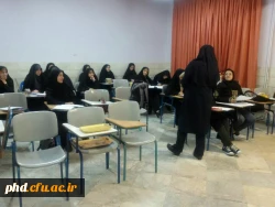 کارگاه های مرکز مشاوره با حضور خانم دکتر آزاد