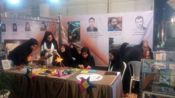 غرفه پردیس شهیدهاشمی نژاد در نمایشگاه پژوهش