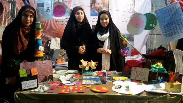 حضوردانشجویان در نمایشگاه هفته پژوهش