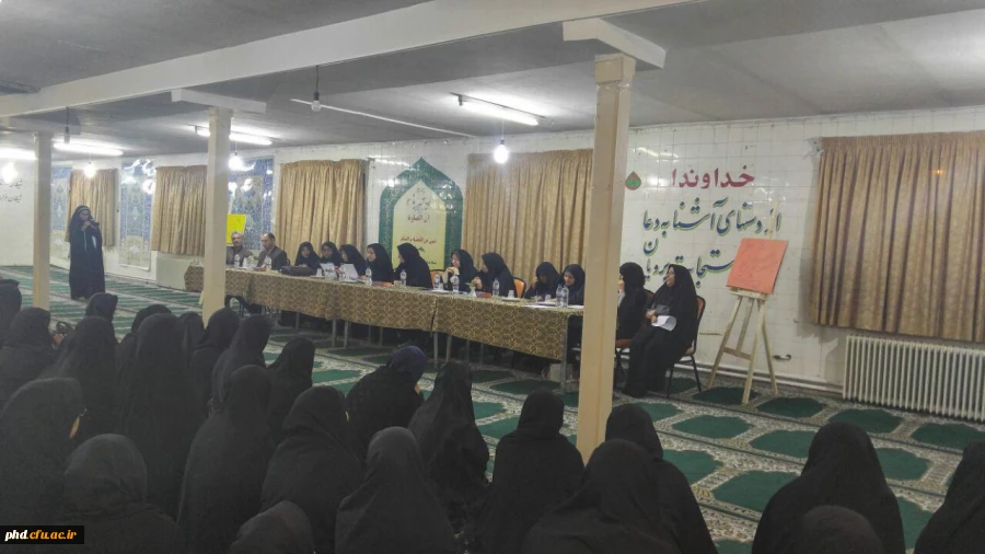 جلسه پرسش و پاسخ در سرای دانشجویی