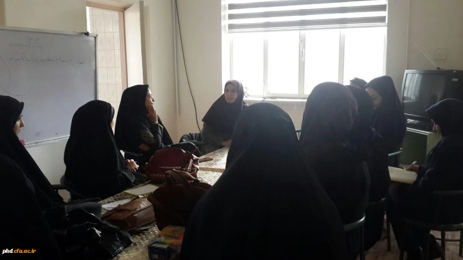 برگزاری جلسه دورهمی کتاب با حضور خانم بهفر در مرکز مشاوره پردیس