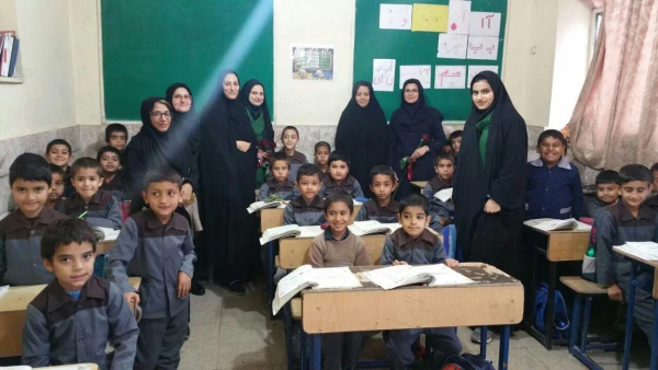 بازدید دکتر کاظمی  و دکتر بزمی از کلاس های درس نو معلمان پردیس شهیدهاشمی نژاد