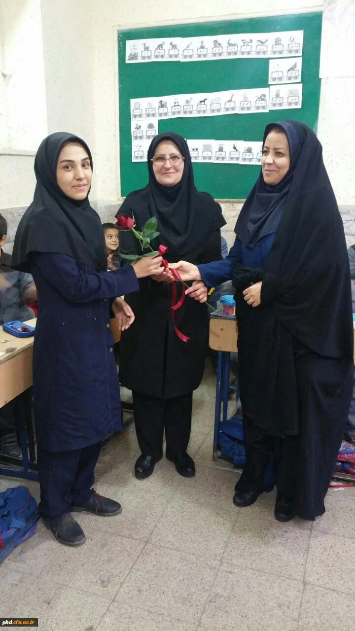 بازدید دکتر کاظمی  و دکتر بزمی از کلاس های درس نو معلمان پردیس شهیدهاشمی نژاد