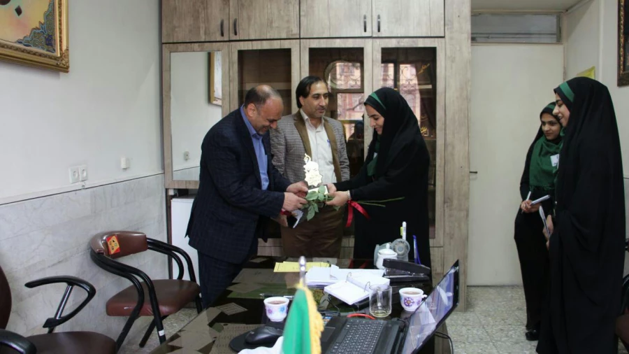 معاونین  اداره آموزش و پرورش ناحیه 6