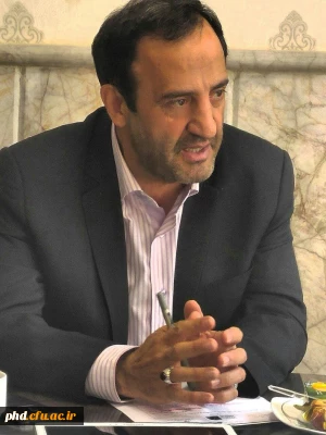 دکتر مجتبوی مدیریت محترم امور پردیس های خراسان رضوی در همایش یادگیری با طعم لذت