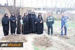 مراسم  درختکاری در پردیس شهیدهاشمی نژاد
