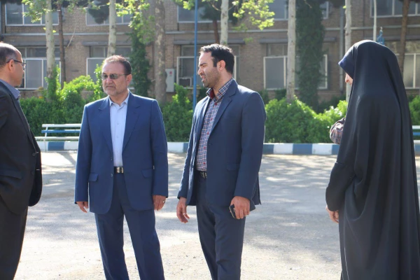 بازدید دکتر خاکپور