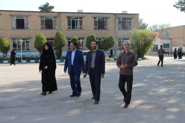 بازدید دکتر خاکپور