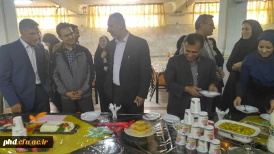 برگزاری جشنواره غذا ی سالم به مناسبت هفته سلامت در پردیس شهید هاشمی نژاد