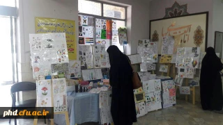 نمایشگاه آثار دانشجویان علوم تربیتی درس کاربرد هنر درآموزش