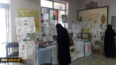 نمایشگاه آثار دانشجویان علوم تربیتی درس کاربرد هنر درآموزش