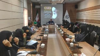 برگزاری نشست علمی،تخصصی پیرامون تبیین وترویج افکار امام خمینی (ره) با حضور دکتر صادقی