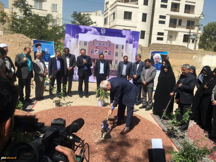 مراسم کلنگ ز نی احداث پروژه آموزشی و رفاهی سرای دانشجویی کوثر پردیس شهید هاشمی نژاد،