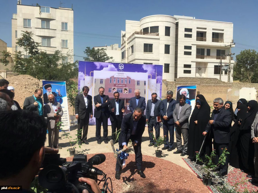 مراسم کلنگ ز نی احداث پروژه آموزشی و رفاهی سرای دانشجویی کوثر پردیس شهید هاشمی نژاد،