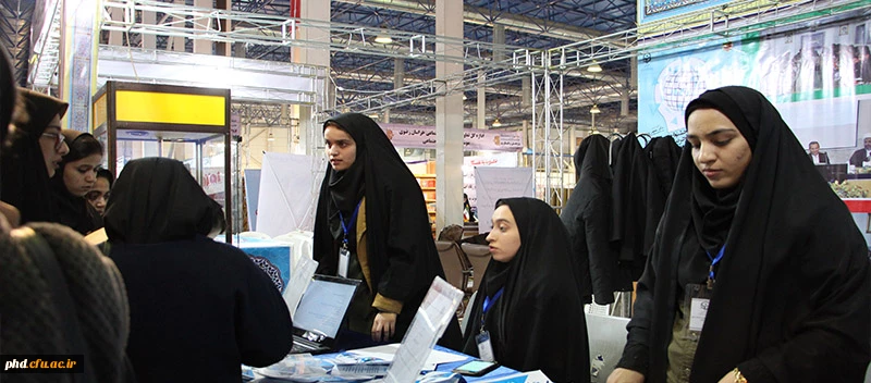 فعالیت انجمن های علمی پردیس شهید هاشمی نژاد در اولین روز نمایشگاه هفته پژوهش به روایت تصویر