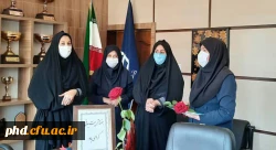 تجلیل از زحمات اساتید گروه تربیت بدنی پردیس در هفته تربیت بدنی 2