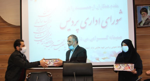 آخرین شواری اداری پردیس شهید هاشمی نژاد در سال 99برگزار شد 4