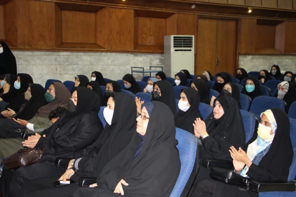 آیین گرامیداشت دهه سرآمدی آموزش و تکریم مقام معلم و استاد 25