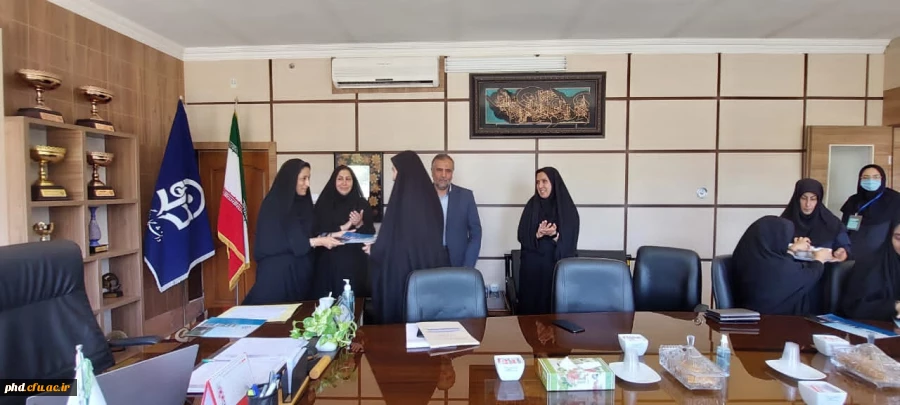 تجلیل و تقدیر ریاست محترم پردیس شهید هاشمی نژاد، دکتر مهناز بزمی از مقام آوران سی و دومین جشنواره کشوری قرآن و عترت 5