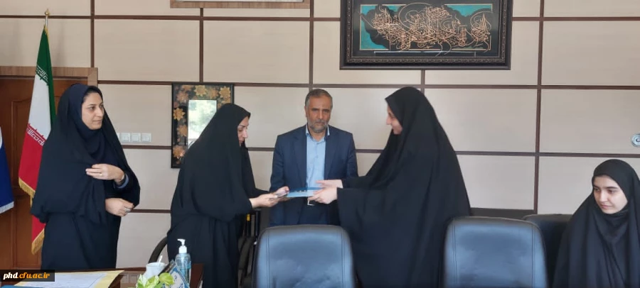 تجلیل و تقدیر ریاست محترم پردیس شهید هاشمی نژاد، دکتر مهناز بزمی از مقام آوران سی و دومین جشنواره کشوری قرآن و عترت 7