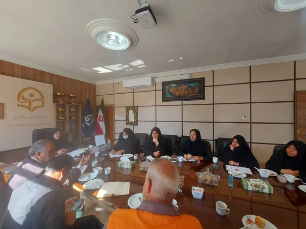 اولین جلسه شورای اسکان  پردیس شهیدهاشمی نژاد و مراکز ثامن الحجج ( ع) ، شهید کامیاب و شهید کلاهدوز قوچان برگزار شد . 2