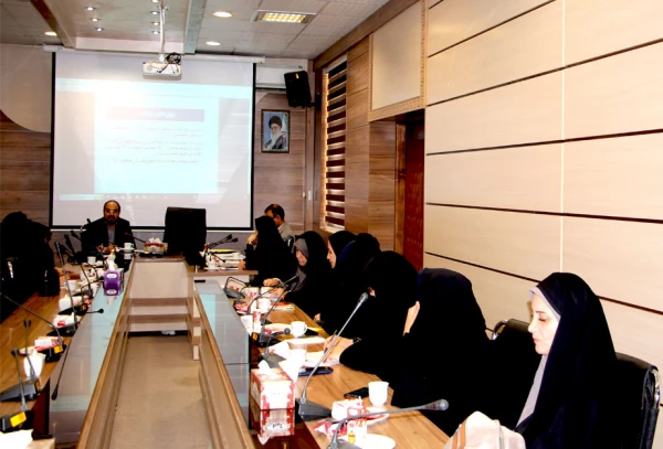 برگزاری دومین جلسه کمیته مداخله در بحران و پیشگیری از رفتارهای خود آسیب رسان پردیس شهید هاشمی نژاد 3