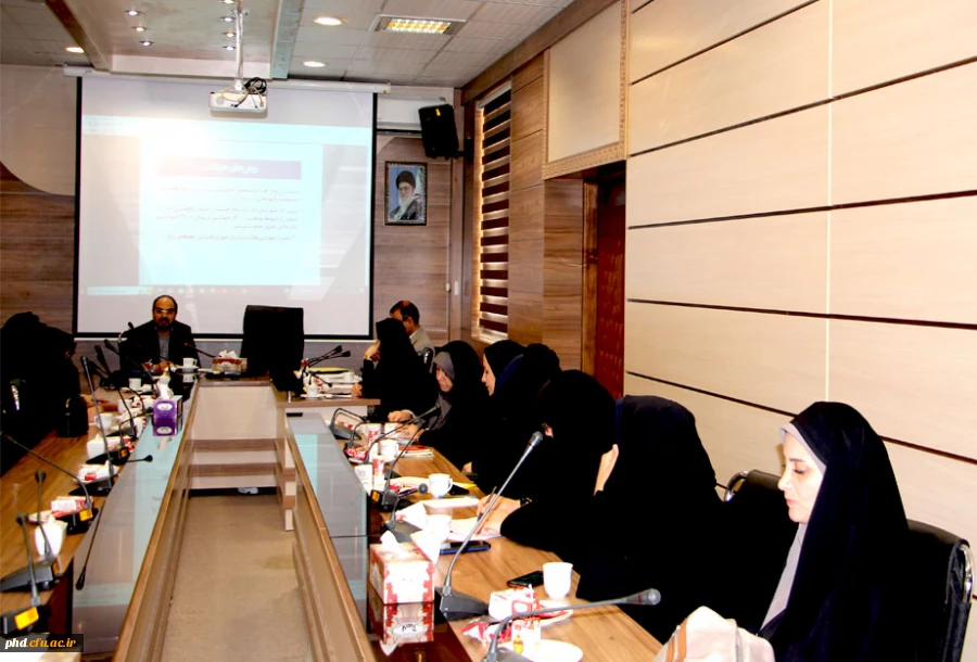 برگزاری دومین جلسه کمیته مداخله در بحران و پیشگیری از رفتارهای خود آسیب رسان پردیس شهید هاشمی نژاد 3