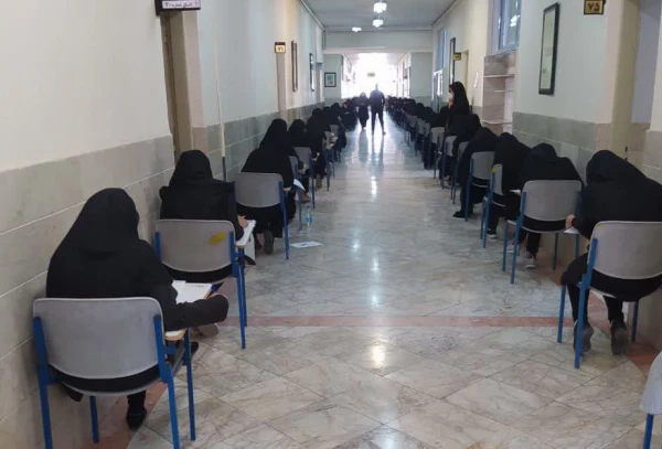 امتحانات پایان نیمسال دوم سال تحصیلی جاری در پردیس شهید هاشمی نژادآغاز شد  2