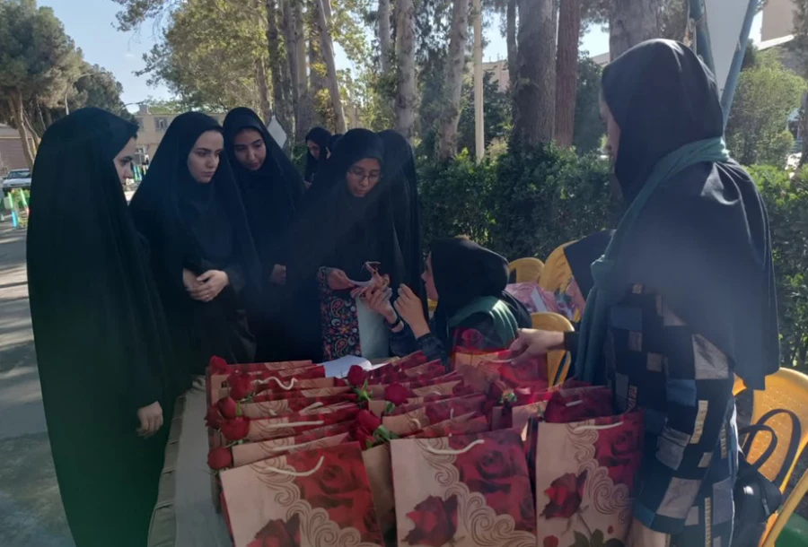 برگزاری جشن دانش آموختگی هشتمین دوره دانش آموختگان پردیس شهید هاشمی نژاد 3