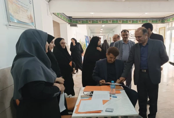 آغاز فرایند برگزاری مصاحبه عمومی واختصاصی پذیرفته شدگان دانشگاه فرهنگیان -آزمون سراسرس 1402
 4