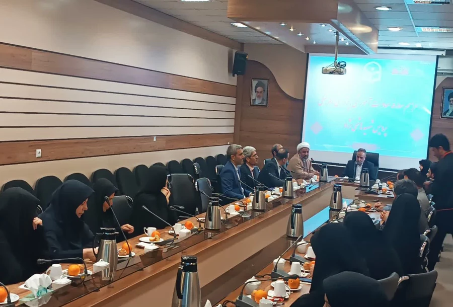 مراسم معارفه معاونت آموزشی، فرهنگی و تکریم معاونت امور دانشجویی وتوسعه دانشجویی پردیس شهید هاشمی نژاد برگزارشد. 3