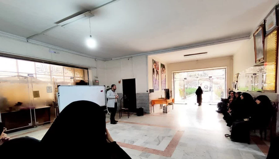 برگزاری کافه گفتگو دانشجویان  با موضوع انتخابات، انتخاب اصلح و چرایی انتخابات  3