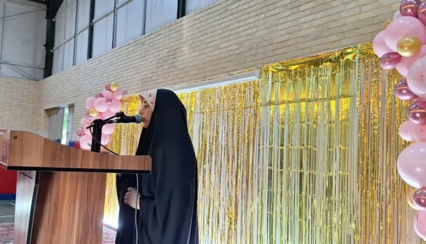  برگزاری جشن میلاد حضرت معصومه (س) و روز دختر در مرکزآموزش عالی ثامن الحجج (ع) 2