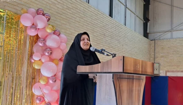  برگزاری جشن میلاد حضرت معصومه (س) و روز دختر در مرکزآموزش عالی ثامن الحجج (ع) 3