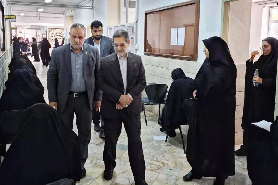 آزمون اصلح ویژه مهارت آموزان ماده ۲۸، سری هشتم، نهم، دهم و جاماندگان سنوات قبل، استان خراسان رضوی برگزارشد. 3