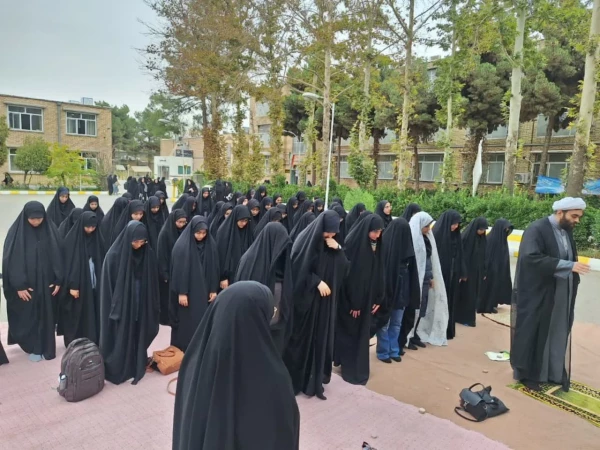 برگزاری مراسم بزرگداشت شهید سید حسن نصرالله در پردیس شهید هاشمی نژاد ومراکز آموزش عالی تابعه 7